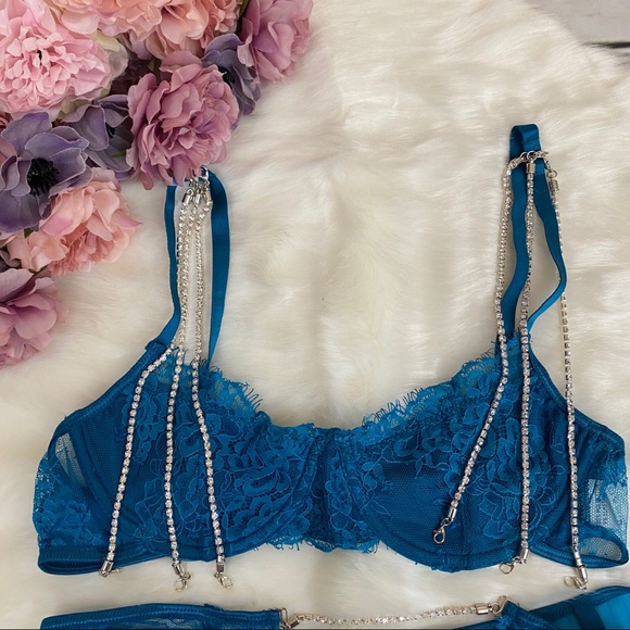 3 Pcs Blue Crystal Bra Panties Garter Lingerie Set - Picture 7 of 12